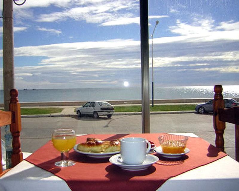 Costanera Hotel Puerto Madryn Eksteriør bilde
